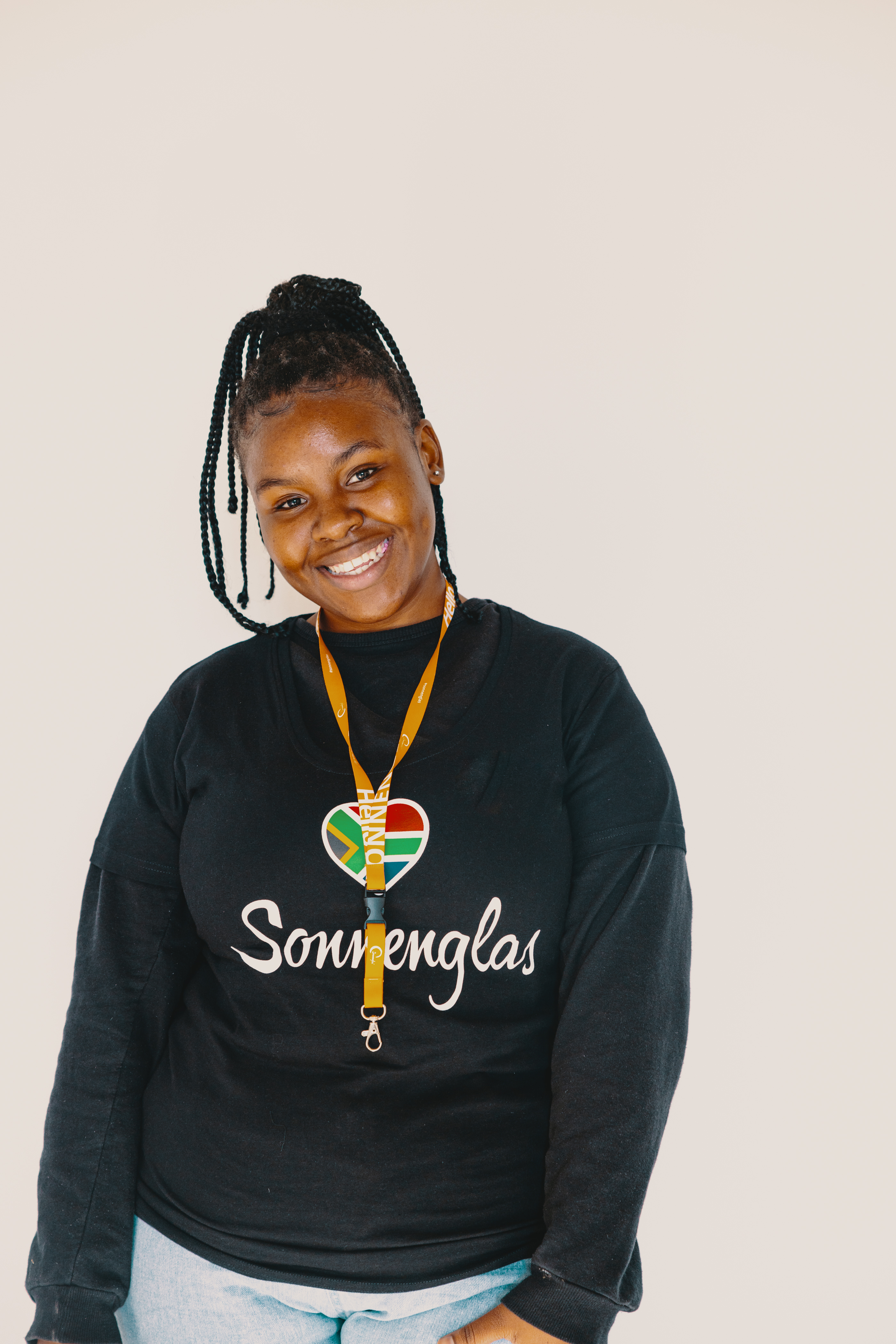 Sonnenglas being assembled